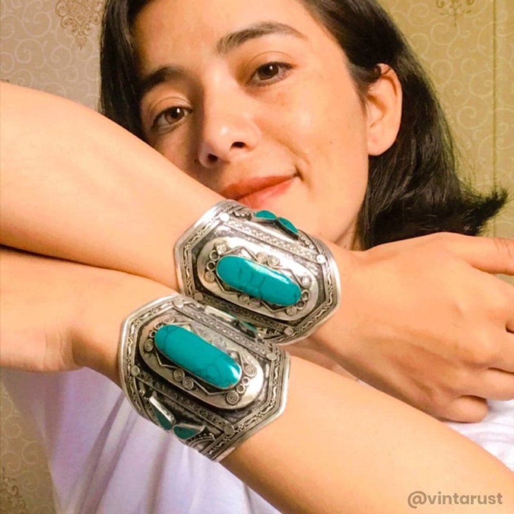 Single  Turquoise Cuff Bracelet, Vintage Cuff Bracelet, Boho Cuff, Turquoise